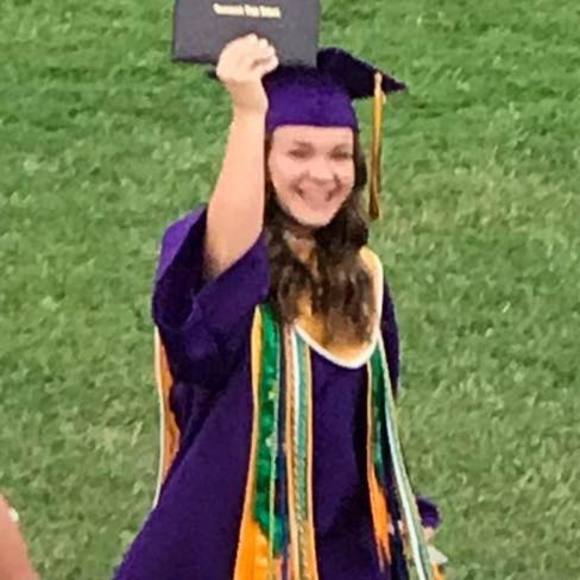 Meet your Posher, Michele - Picture 1 of 1